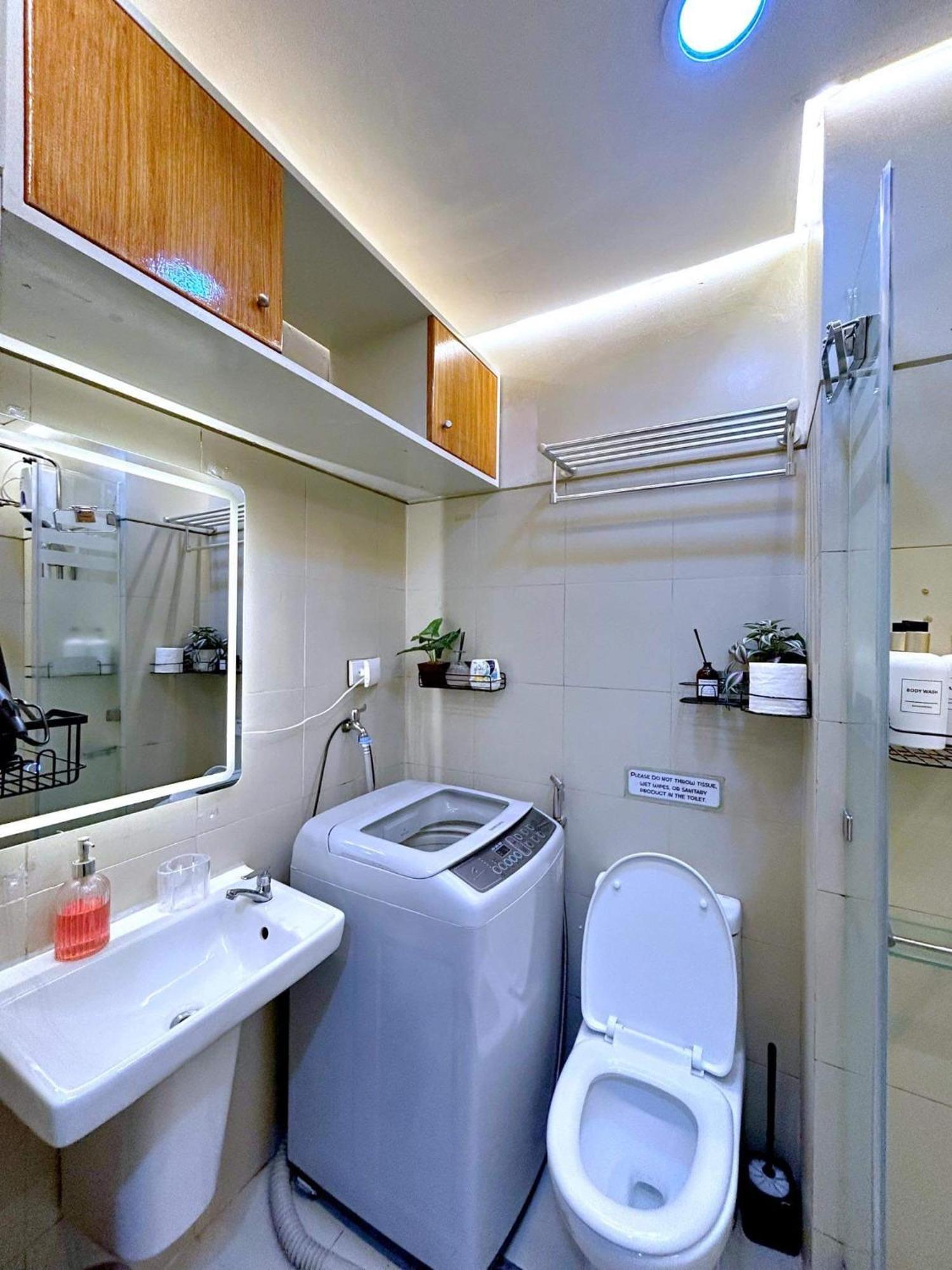 باساي Cozypura Staycation Near Moa, Airport , With Free Fast Wifi, Netflix And Pay Parking المظهر الخارجي الصورة