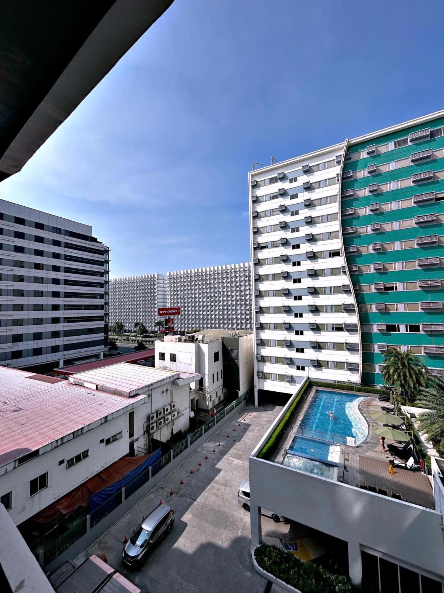 باساي Cozypura Staycation Near Moa, Airport , With Free Fast Wifi, Netflix And Pay Parking المظهر الخارجي الصورة